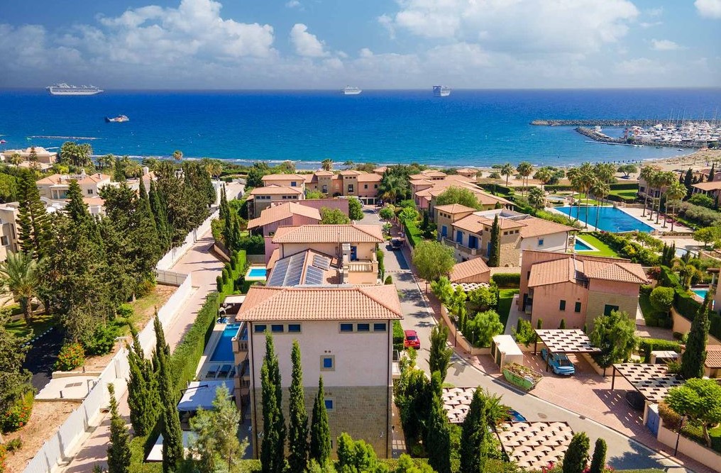 Royal Colonial Villa Limassol Seafront