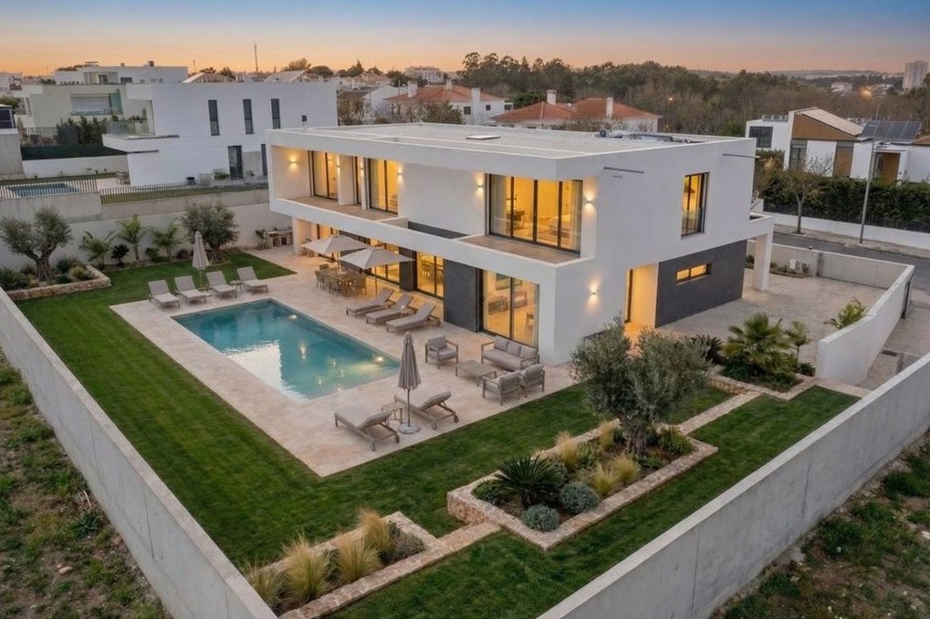 Oeiras Golf Contemporary Villa