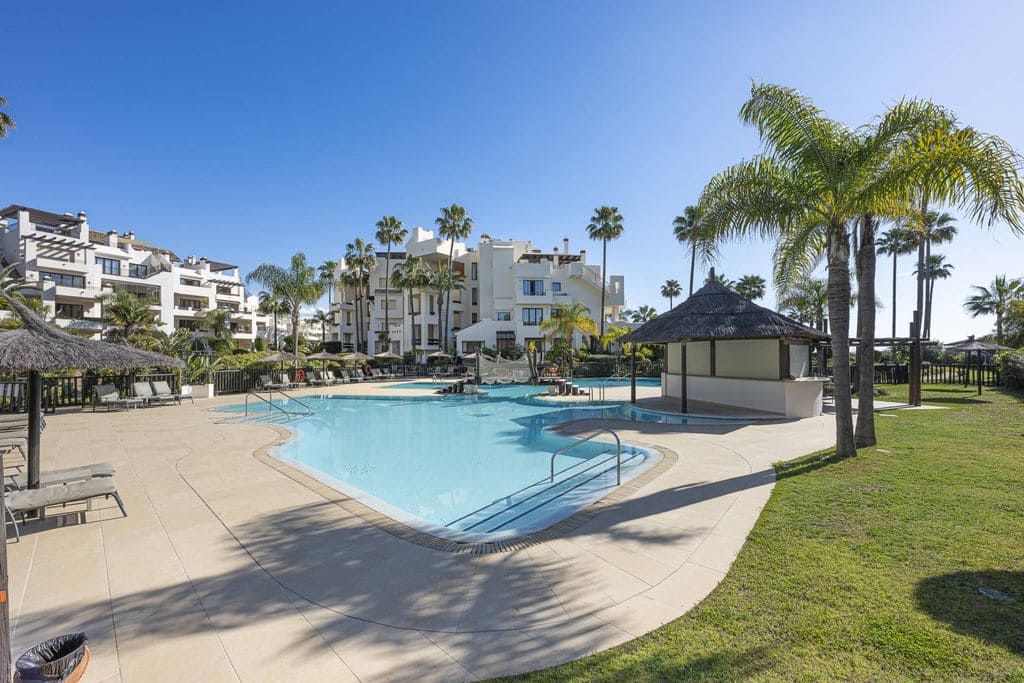 Luxury 3-Bedroom Apartment in Estepona